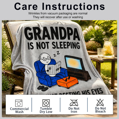 Fun Grandpa Blanket ,Novel Gift for Old Men from Children,Printed Flannel Blanket,Perfect Gifts for Birthdays,Father's Day,Christmas,Dimensions 60 in*50 in - GRANDPA - Grey