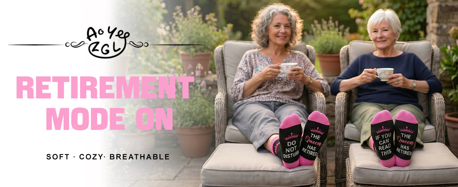 Retired Socks with Congratulatory Card, Fun Novel Retired Gift, Unique Amusing Present for Retirees Woman details 1